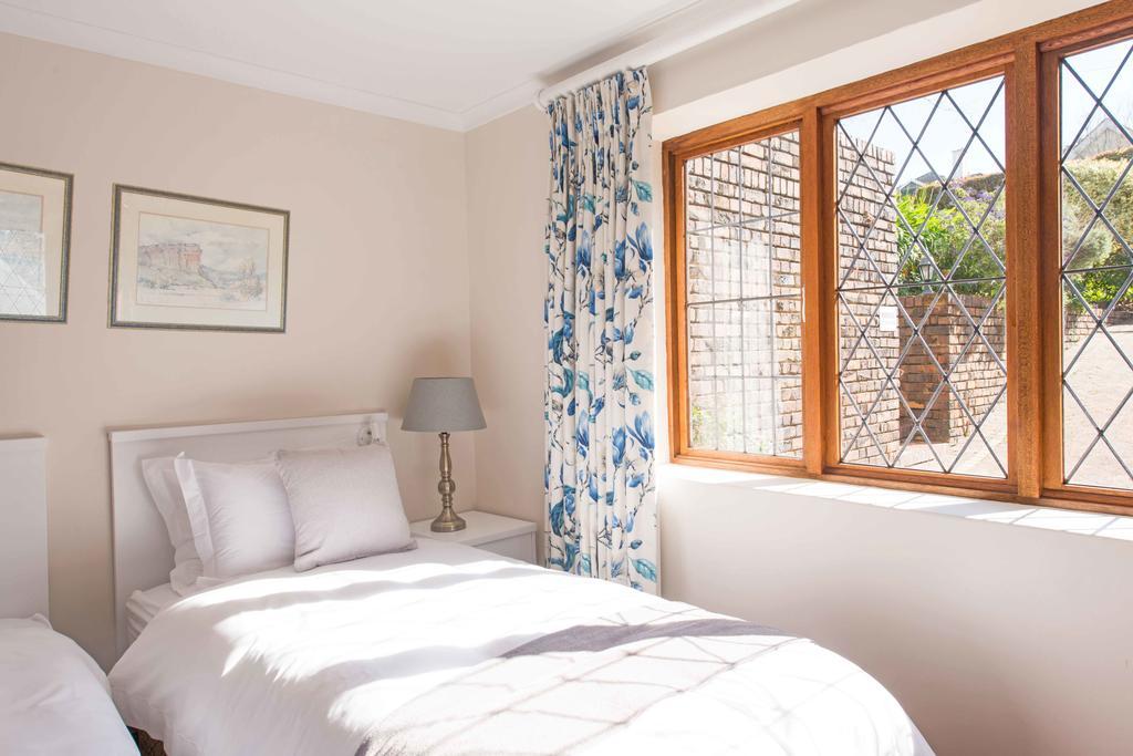 Knightsbury Guest House Кейптаун Стая снимка